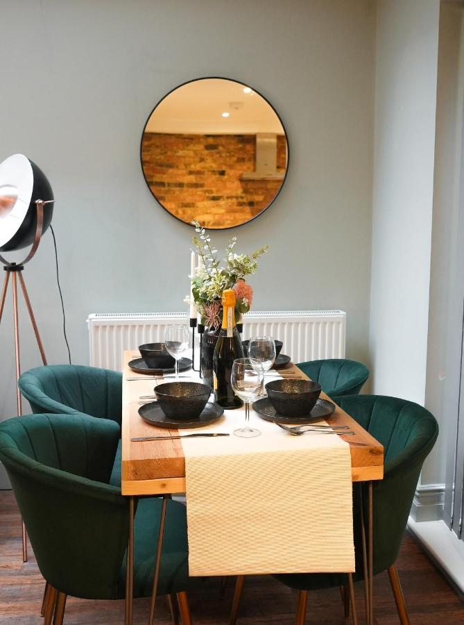 Stunning Brighton Seaside 2-Bedroom Townhouse With Patio, Sleeps 6 Exterior foto